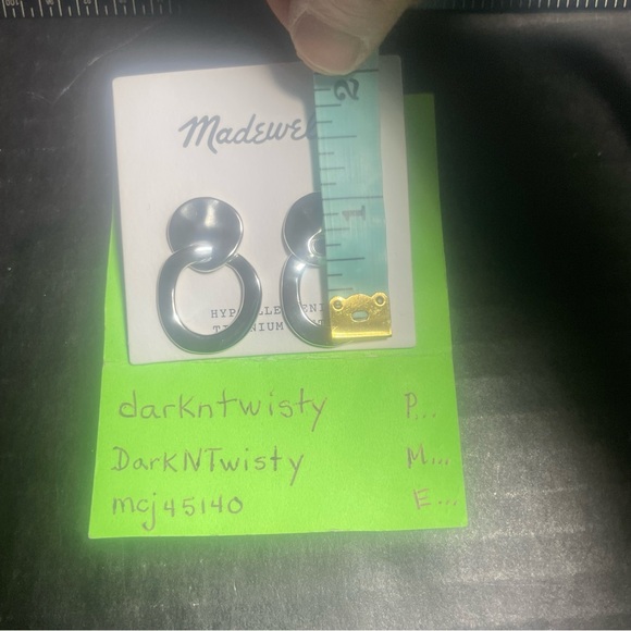 BNWT Hypoallergenic Madewell Silver tone door rhinestone earrings - Picture 7 of 7